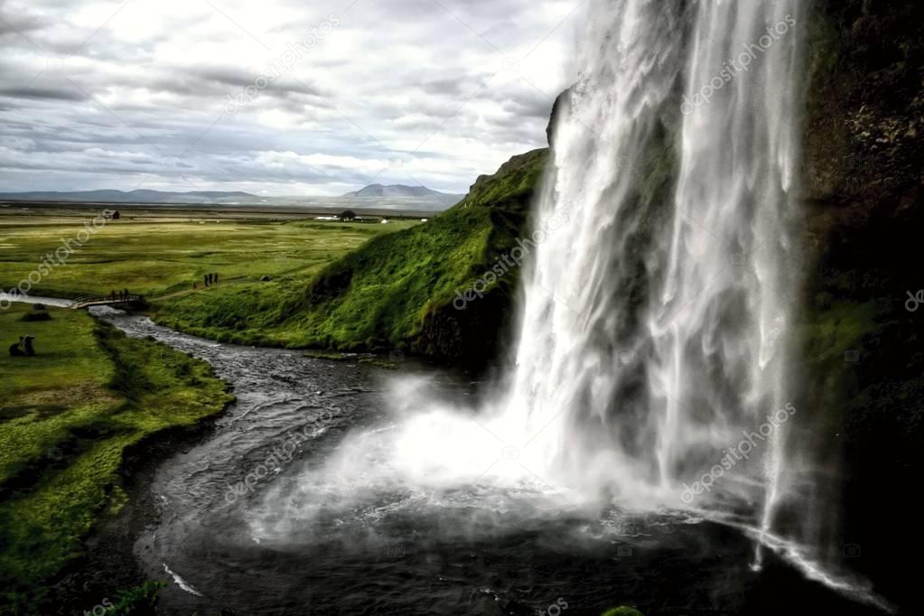 Iceland the Country of Vulcans, Hot Springs, Ice, Waterfalls, Unspoken Weather, Smokes, Glaciers, Strong Rivers, Beautiful Colorful Wild Nature, Lagoons, Amazing Animals, Aurora, Lava, Tundra, Geysers