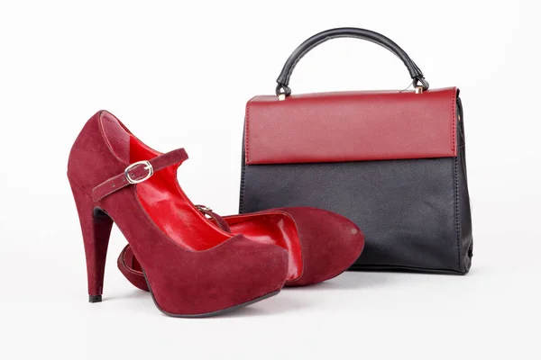 Сумка и обувь для деловых женщин — стоковое фото