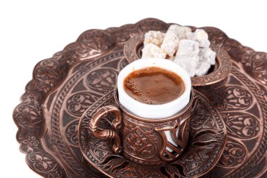 Fincan Türk kahvesi ve sevindirdi