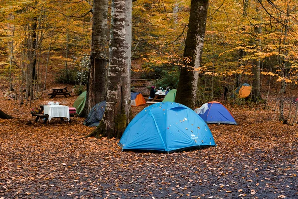 Camping tenda em Bolu — Fotografia de Stock