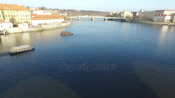 Panorama Vista dal Ponte Carlo a Praga — Video Stock