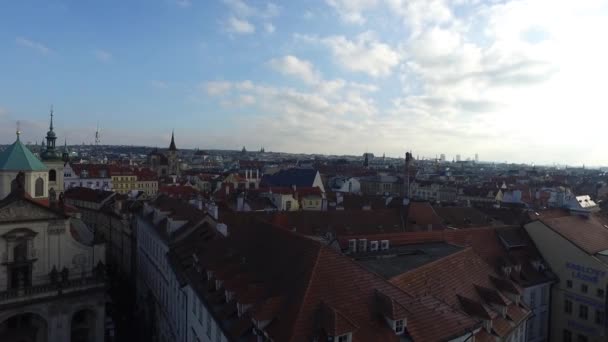 Panoramautsikt från gamla stans brotorn i Prag — Stockvideo