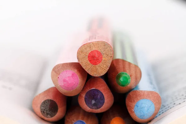 Vista colorida detallada del crayón —  Fotos de Stock
