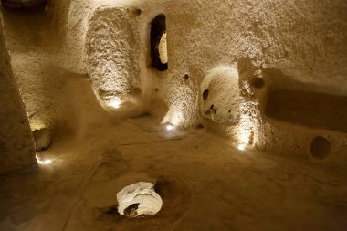 Antik Uçhisar Kalesi