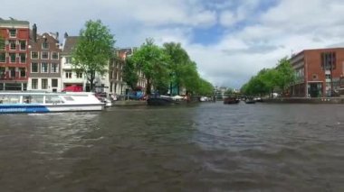 Amsterdam'da yelkenli turları