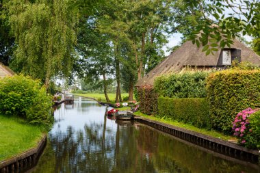 Giethoorn Village Scene
