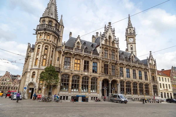 Edificio de Correos de Korenmarkt en Gent — Foto de Stock