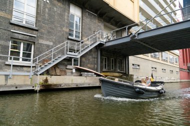 Ghent kanalda tekne turları