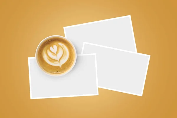 Kształt filiżanki kawy z ramki kartonowe — Zdjęcie stockowe