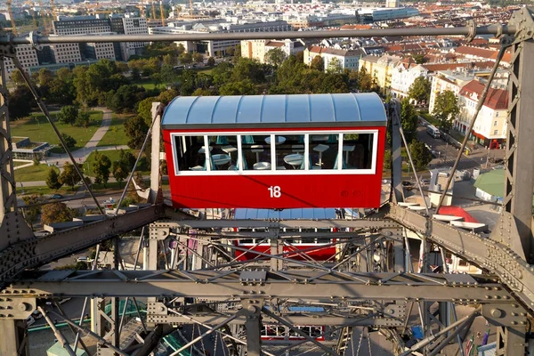 Vista de Ferris Wheel of Europe em Prater Park — Fotografia de Stock