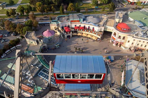 Blick vom Riesenrad auf Europa im Praterpark — Stockfoto