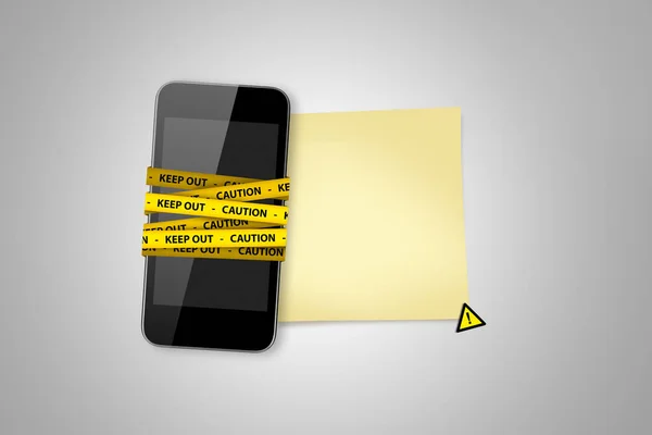 Schwarzes Smartphone, keine Klebebänder und gelbes Klebepapier — Stockfoto