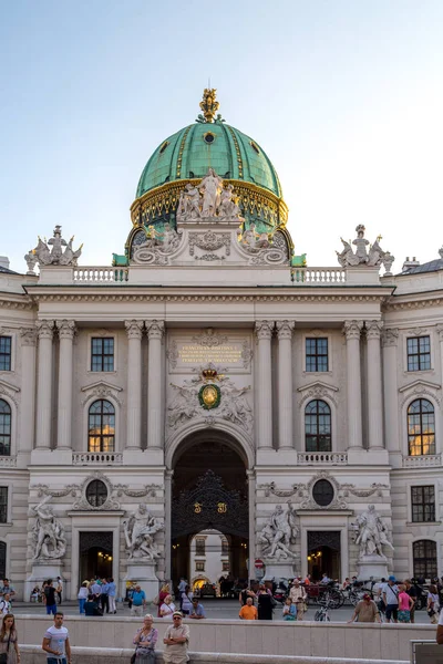 Pałac Cesarstwa Hofburskiego w Michaelerplatz Wiedeń — Zdjęcie stockowe