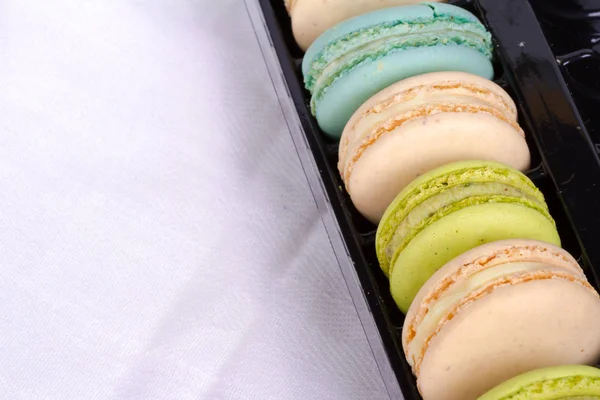 Leckere bunte Macarons — Stockfoto