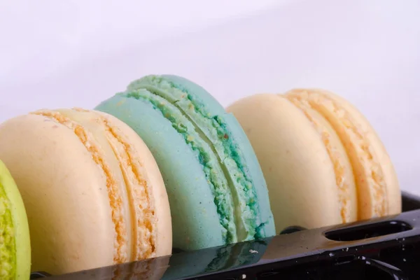 Leckere bunte Macarons — Stockfoto