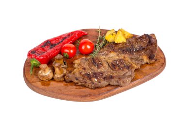 Beyaz ahşap plaka servis ızgara biftek