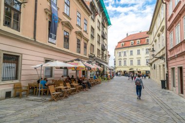 Bratislava küçük evlerin sokaklarında