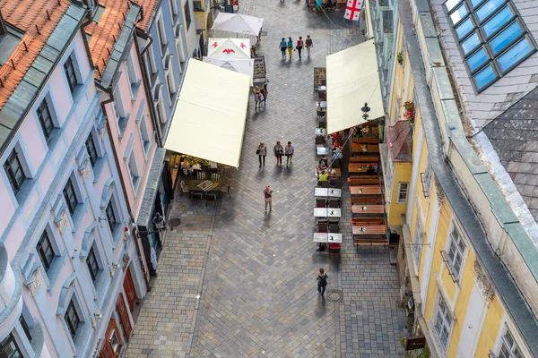 Panoramik Cityscape görüntülemek eski kasaba Bratislava — Stok fotoğraf