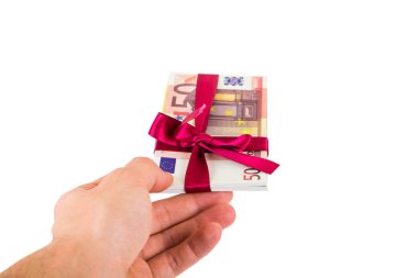 Hediye olarak şerit ile Euro yığını