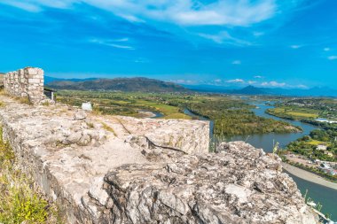 Rozafa Kalesinin Panoramik Görünümü