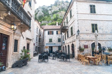 Kotor 'daki Eski Şehir Binaları