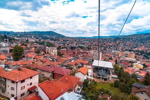 Seilbahn vom Stadtzentrum nach Trebevic — Stockfoto