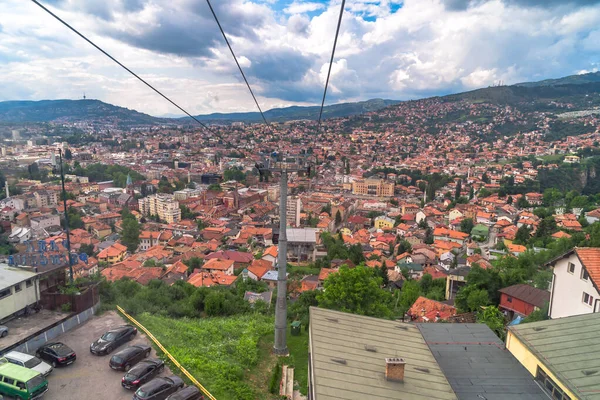 Seilbahn vom Stadtzentrum nach Trebevic — Stockfoto