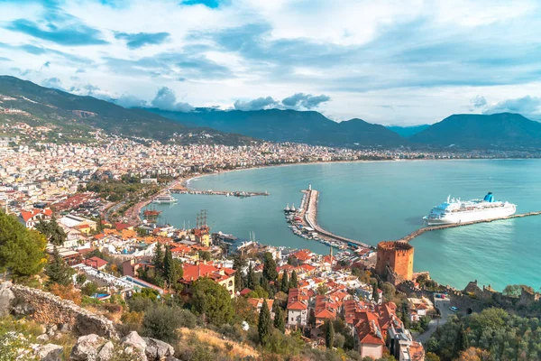 Vista Paisagem Torre Vermelha Com Marina Alanya Destino Popular Sul — Fotografia de Stock