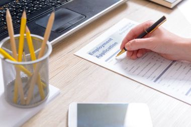 Boş iş başvuru formunu doldurarak