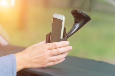 Akıllı telefon arabanın sahibi ekleme