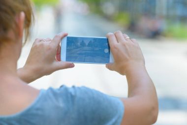 smartphone ile fotoğraf çekme