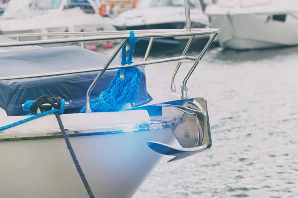 Bow of luxury boat — Stock Photo, Image