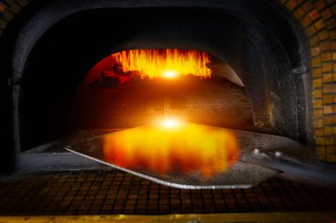 Geleneksel İtalyan pizza fırını