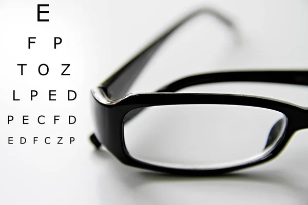 Glasögon Displayen Tabell Optiker Butik — Stockfoto