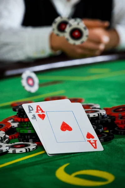 Dvě Esa Pozadí Pokerového Hráče — Stock fotografie