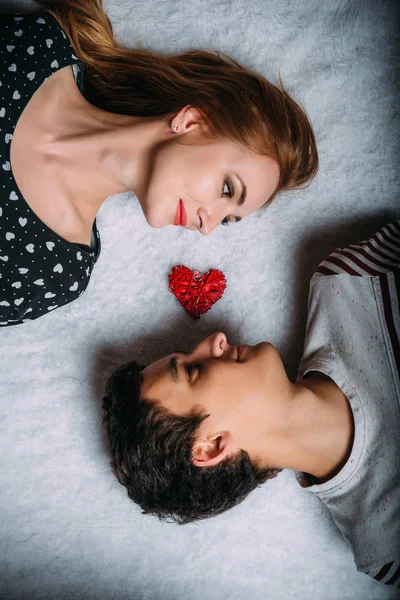 Lovers Lie Floor Valentine Heart — Stock Photo, Image