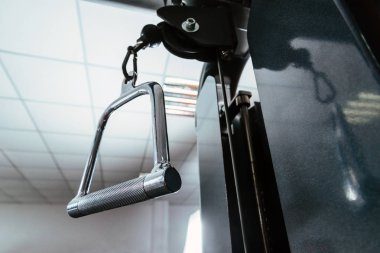 Spor salonundaki ekipman ve makineler