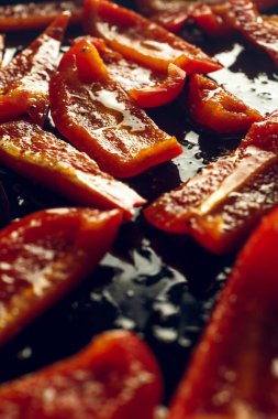 kırmızı biber dilimleri