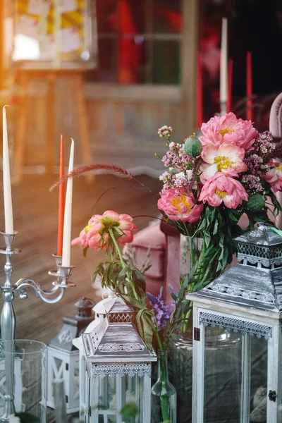 Detalhes Dia Casamento Decorações Casamento Com Flores Velas Textura Fina — Fotografia de Stock