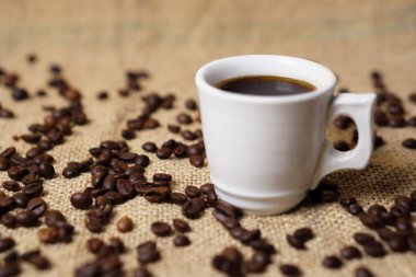 Kahve kahve çekirdekleri ile Sim Tarih