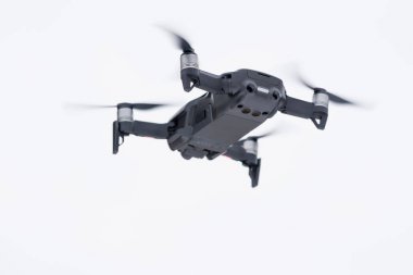 Pancevo - Sırbistan 03.01.2018. Orta hava uçan ile DJI indeks işlem Mavic hava uçak 
