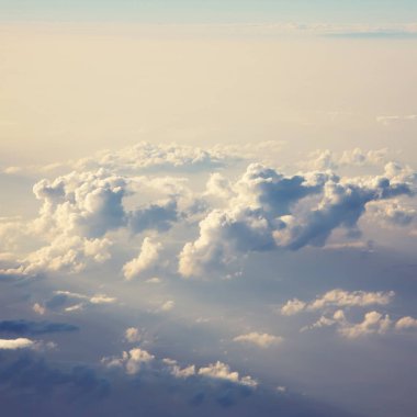 bulutlu gökyüzü görünümü