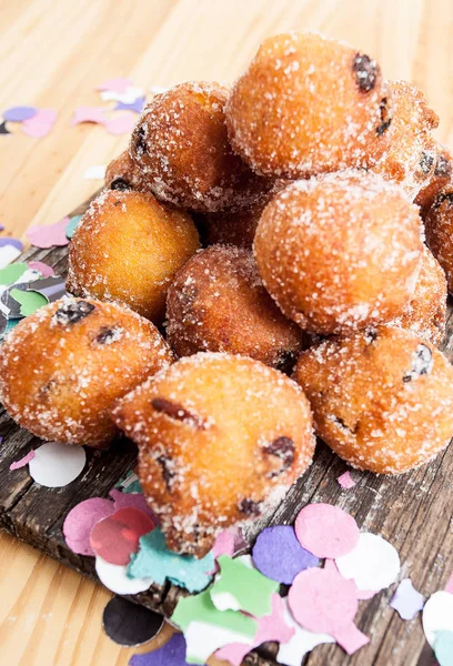 İtalyan karnaval kek.