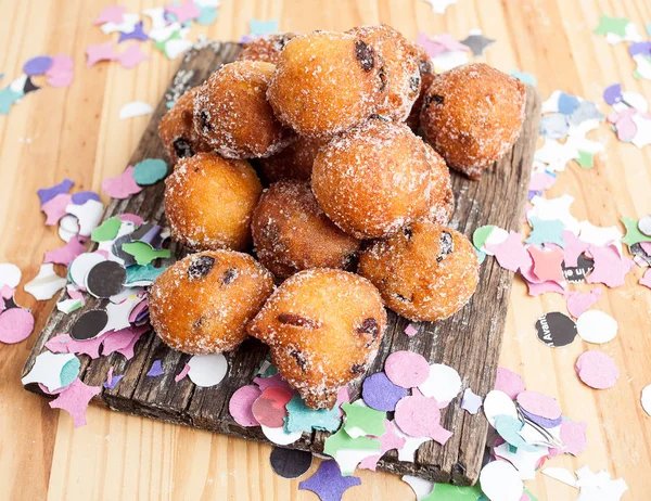 İtalyan karnaval kek.