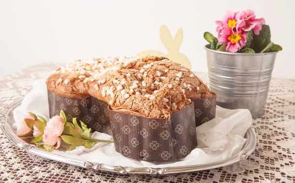 Colomaba Pasquale, bolo de Páscoa italiano — Fotografia de Stock