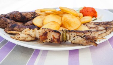 İtalyan ızgara karışık.