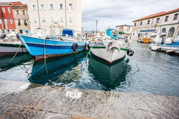 Hoog water in Muggia, Triest, Italië — Stockfoto