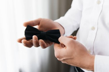  Kravat, Tımar, Düğün Hazırlığı