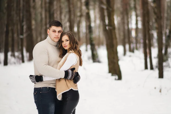 Winter Love Story Ice Stylish Guy Girl Walk Snowy Forest — 스톡 사진