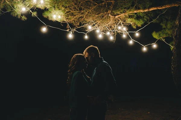 Young Couple Love Camping Tourists Sitting Fire Tent Forest Retro — Stock Photo, Image